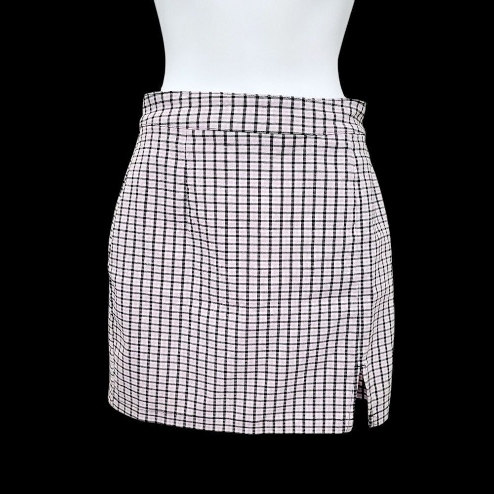 2/$20 Garage Purple & Black Plaid Pattern Skirt Dress Size: Small